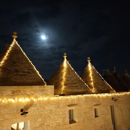 I Trulli Di Nonno Battista Villa Locorotondo Exterior photo