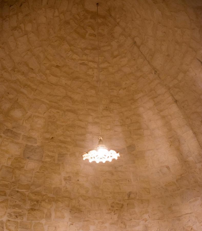 I Trulli Di Nonno Battista Villa Locorotondo Exterior photo